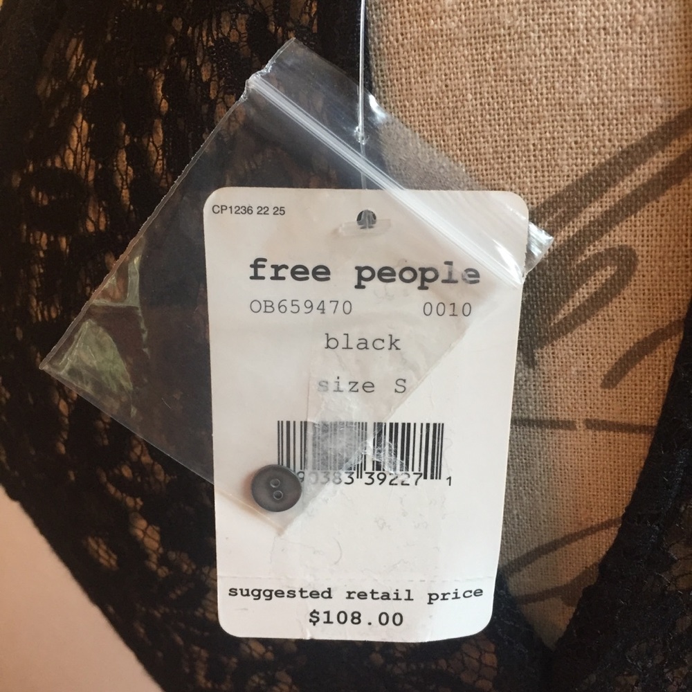 Free People S Intimately BNWT black lace tunic top - Picture 6 of 8